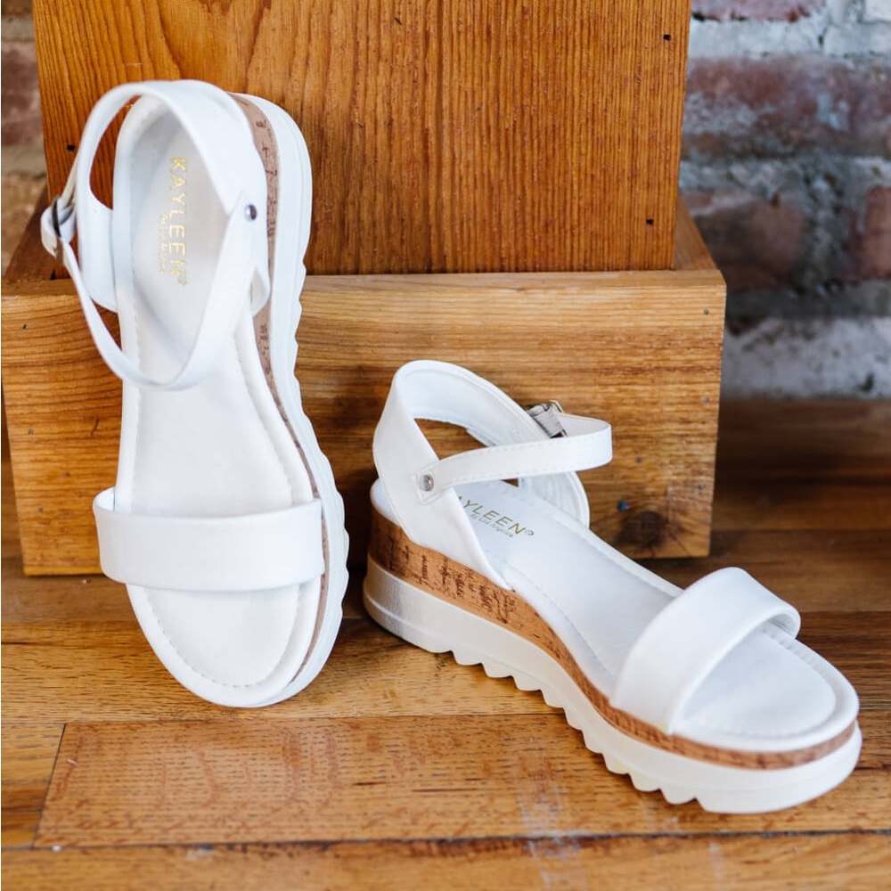 NIB White Wedge Sandals